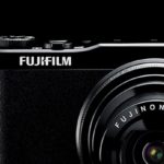 量販店で気になるカメラを見つけました。FUJIFILM XQ1